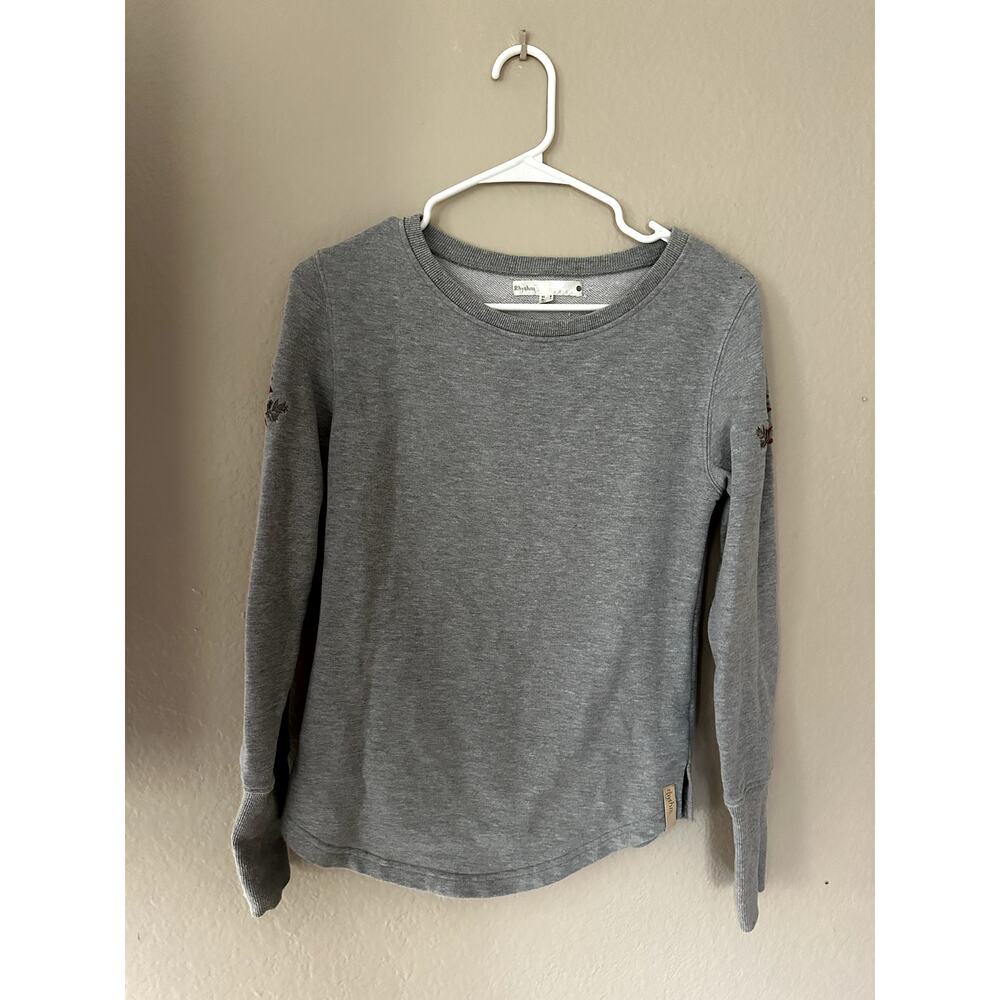 Rhythm Embroidered Sleeve Detail Long Sleeve - size S